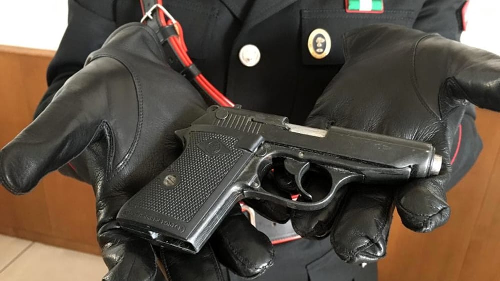 pistola sequestro carabinieri 2